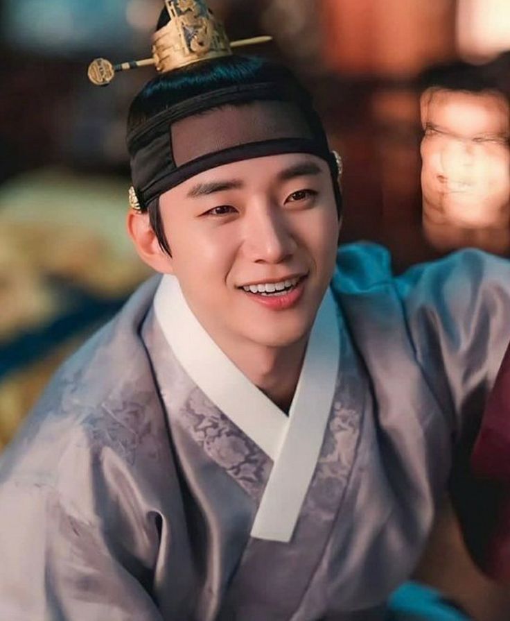 イ・ジュノの最新写真