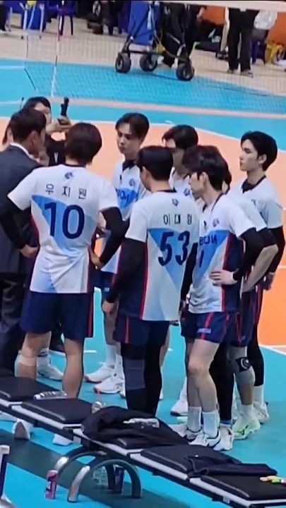 Special wallpaper made by Song Minjun's fans