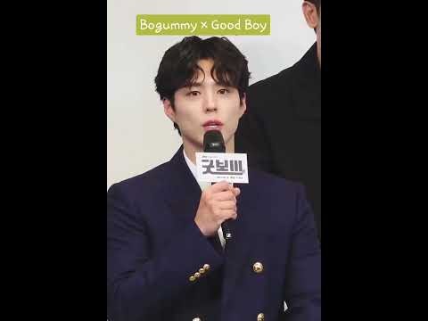A moment captured by a fan of Park Bogum