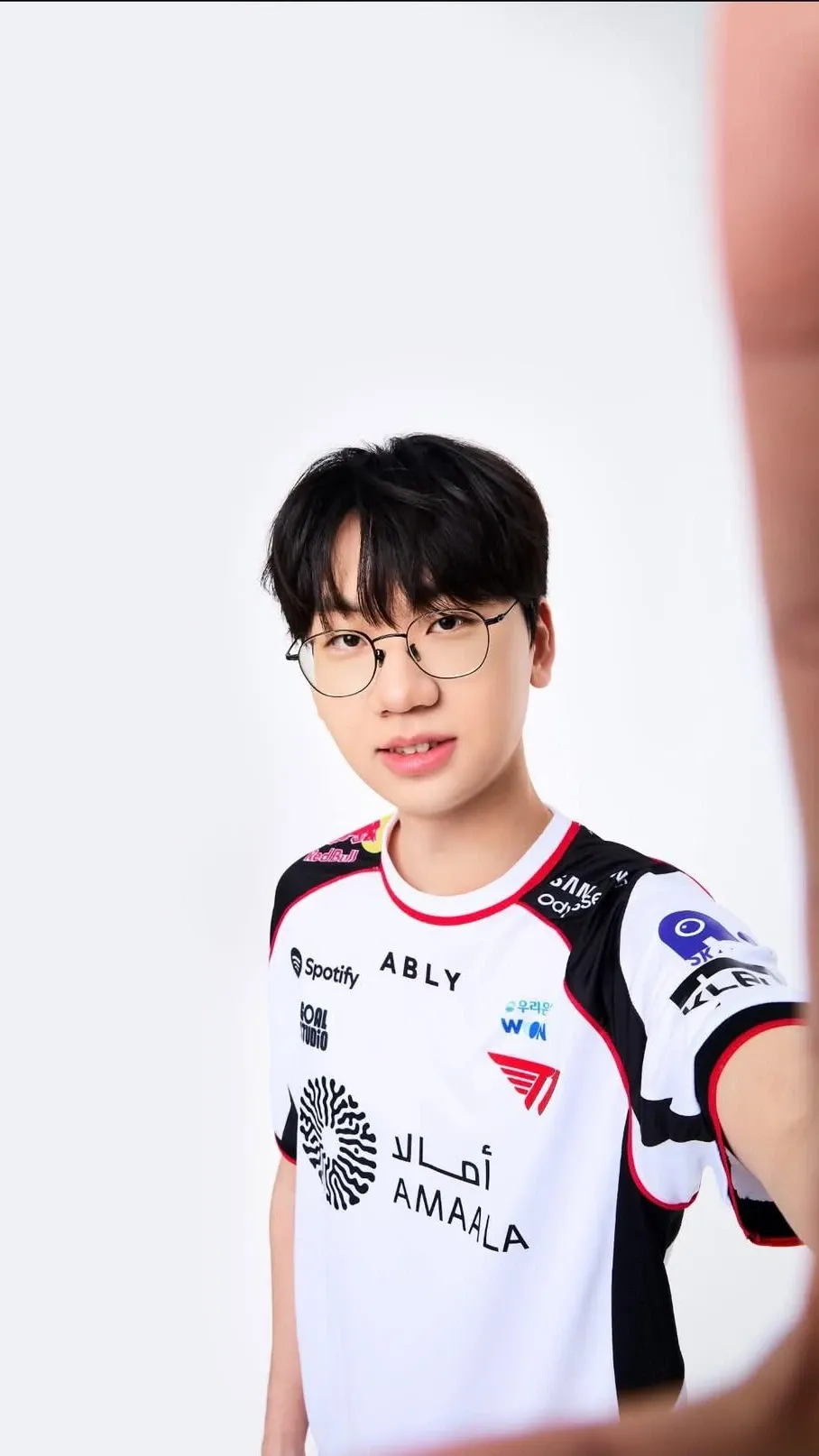 Special wallpaper made by Doran's fans