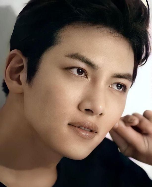 Recent activity shot of Ji Changwook