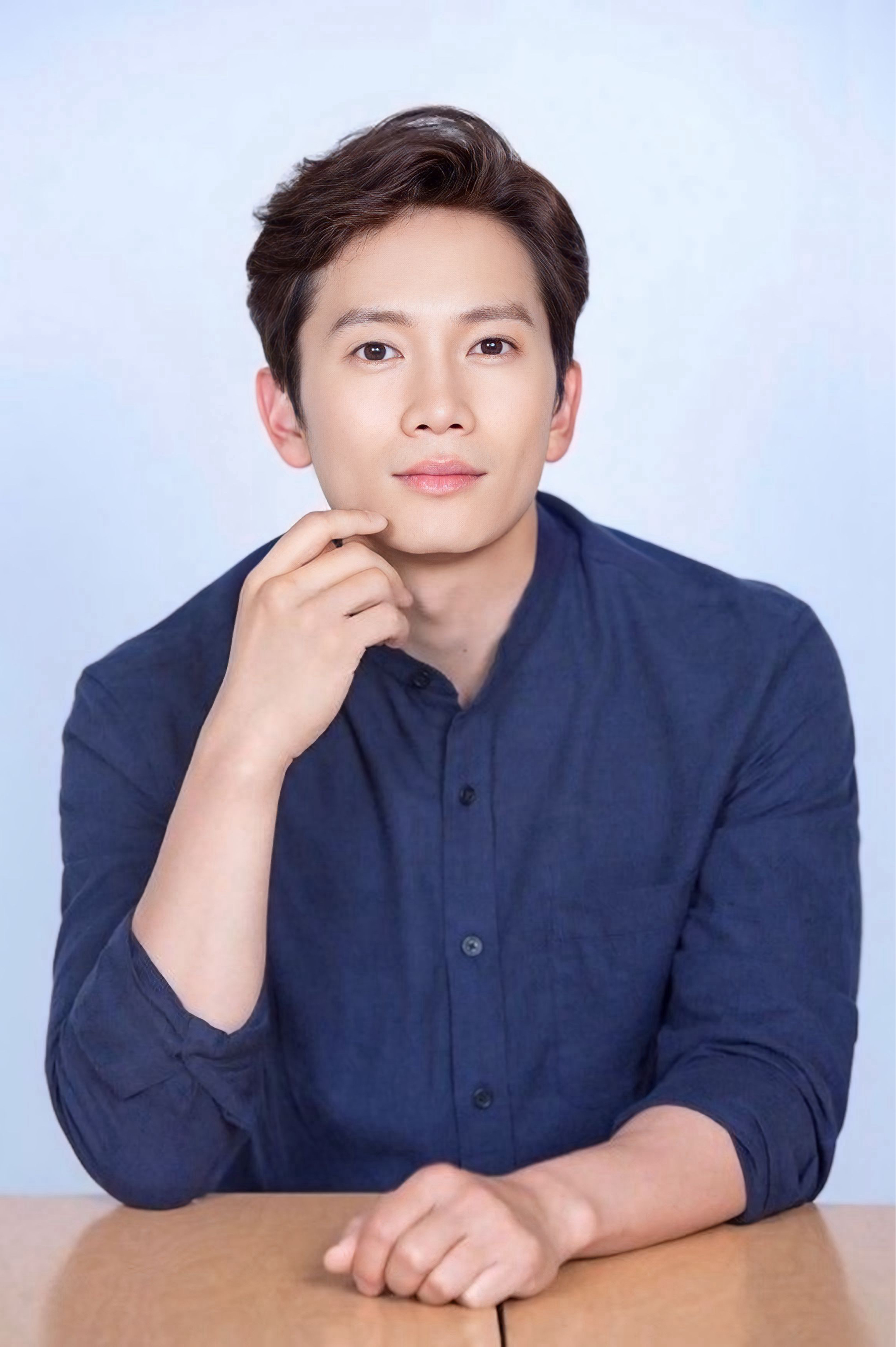 Recent activity shot of Ji Sung