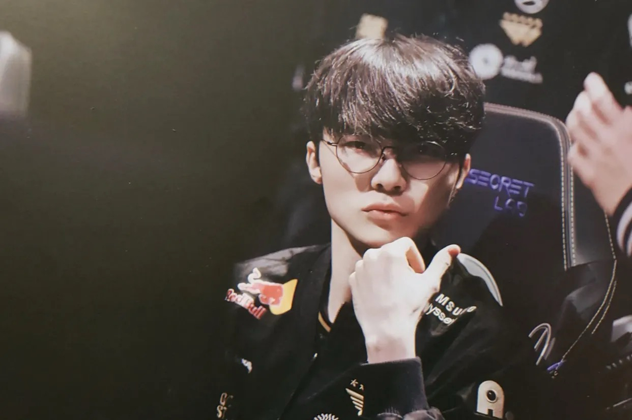 Latest photo of Faker