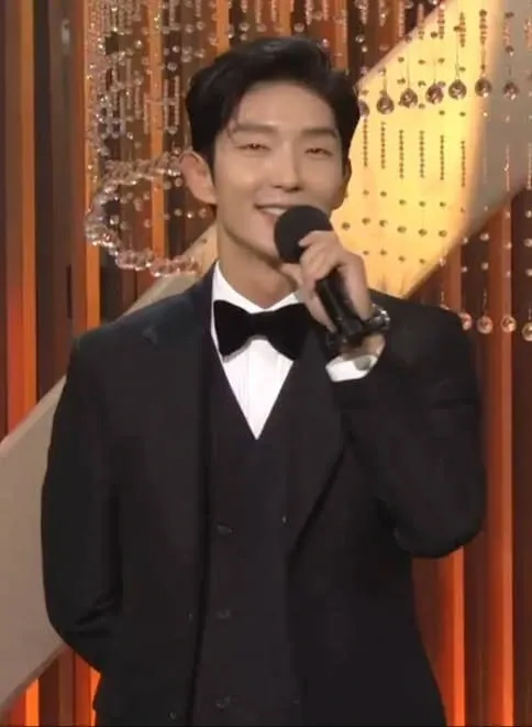 이준기 최근 활동샷