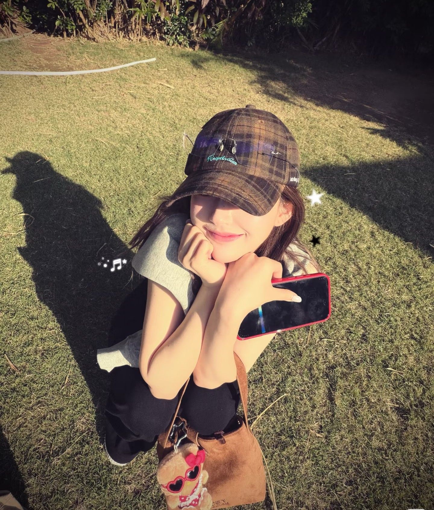 Behind-the-scenes cut of Zhao Lusi