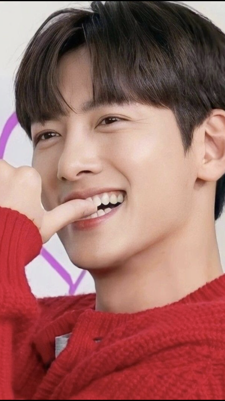 Recent activity shot of Ji Changwook