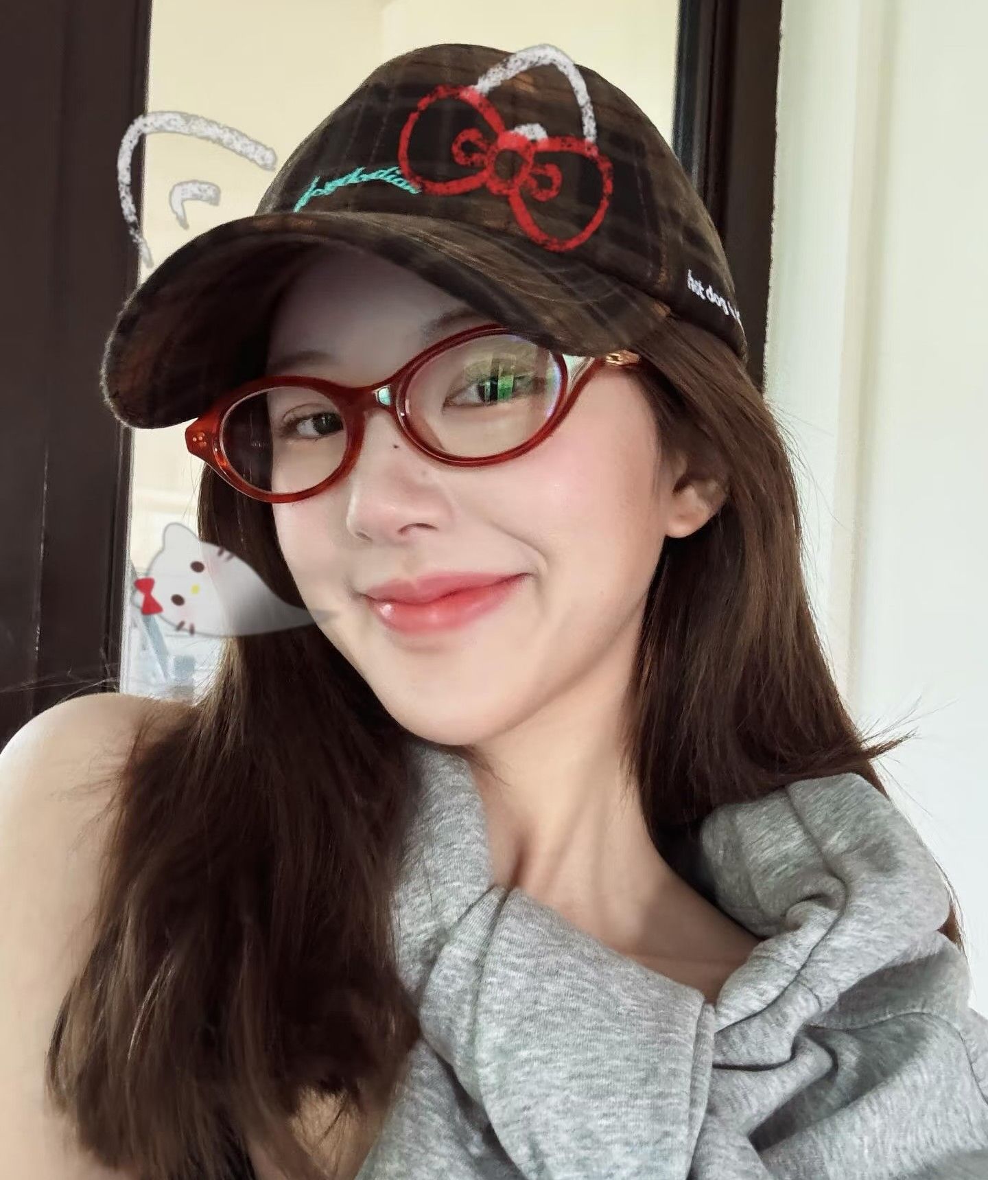 Behind-the-scenes cut of Zhao Lusi