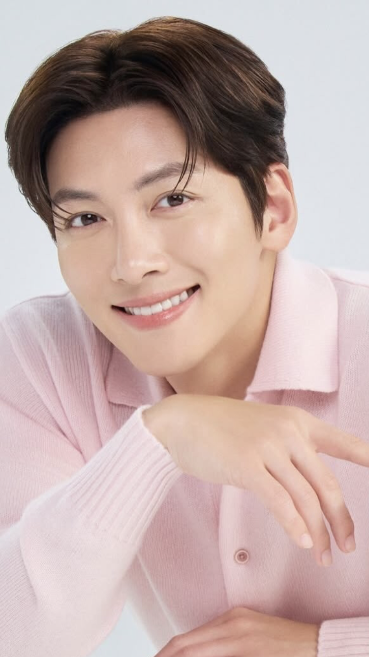 지창욱 최근 활동샷