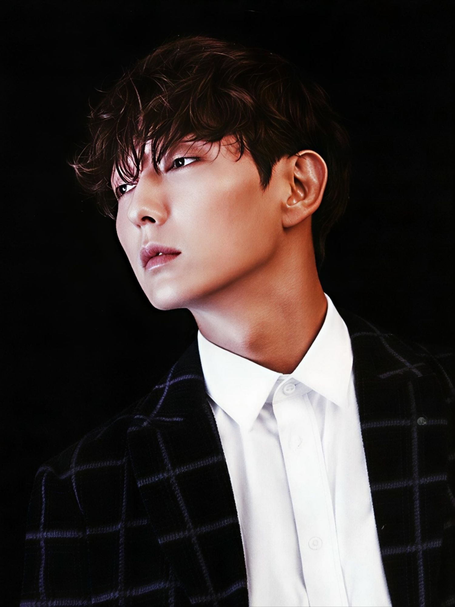 Latest photo of Lee Joongi