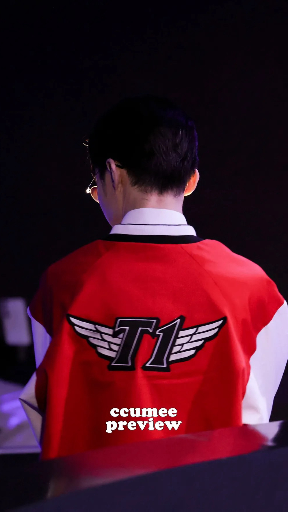 Today's popular wallpaper in Faker community
