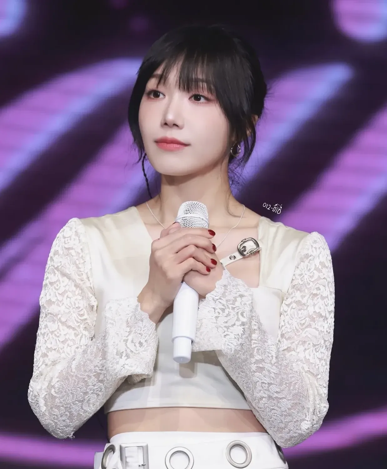 Cuplikan di balik layar dari Jung Eunji