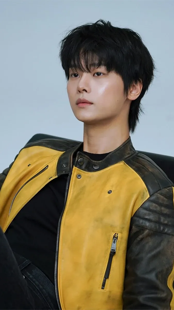 A moment captured by a fan of Cha Hakyeon (N)