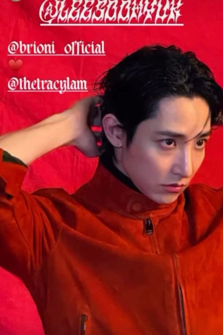 A moment captured by a fan of Lee Soohyuk