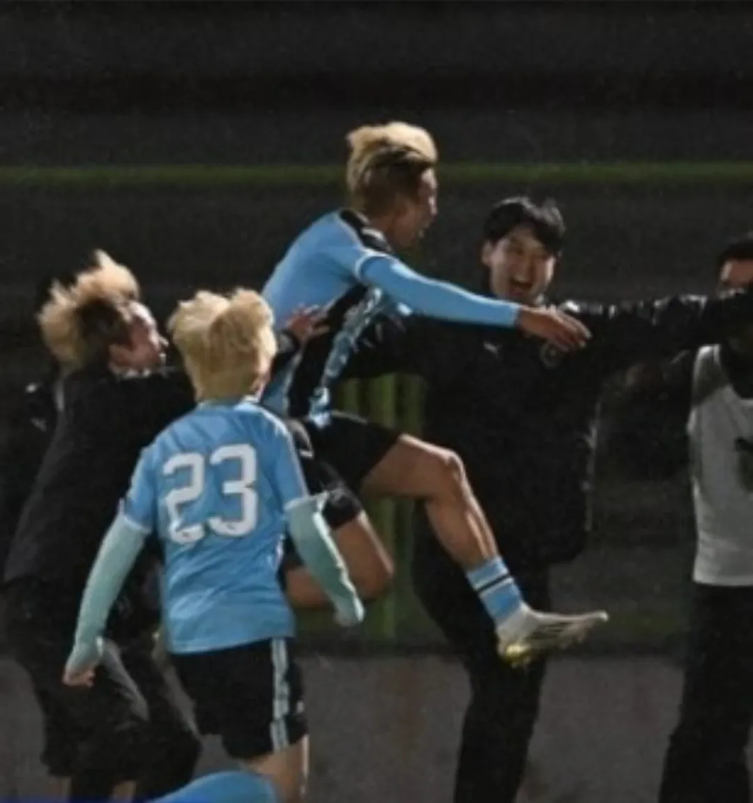Recent activity shot of Lim Youngwoong