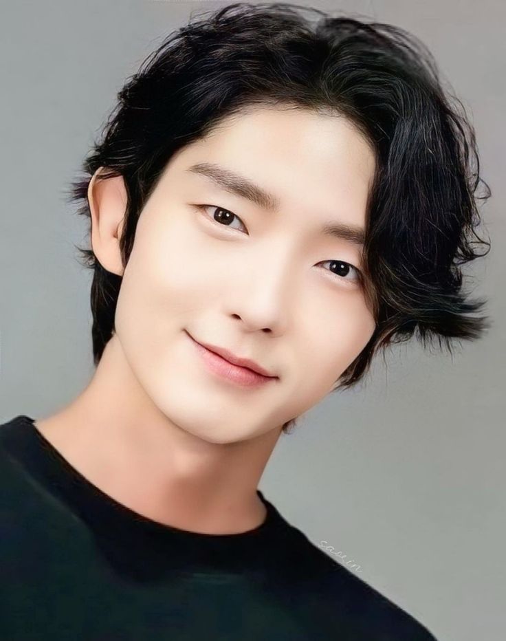 Behind-the-scenes cut of Lee Joongi