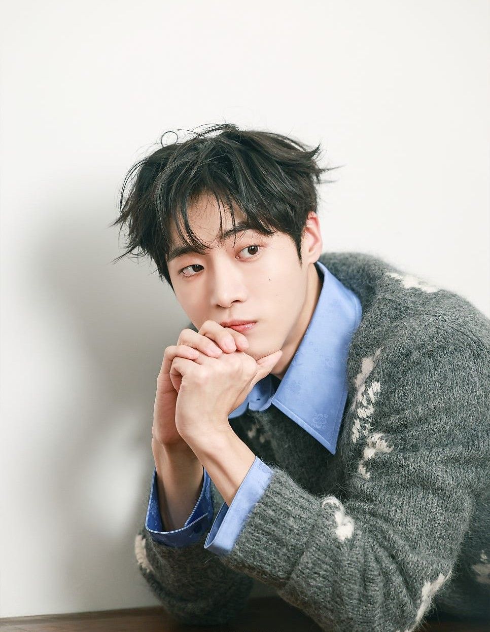 Behind-the-scenes cut of Choo Youngwoo