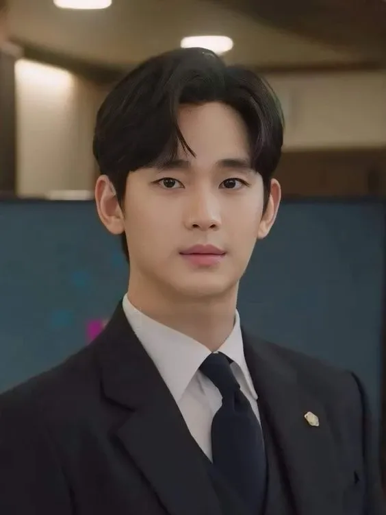 Behind-the-scenes cut of Kim Soohyun