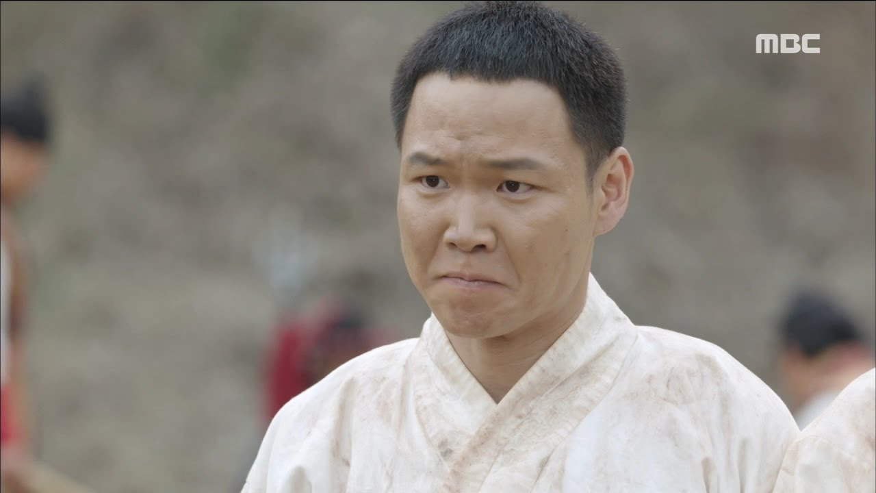 Recent activity shot of Yoon Kyunsang