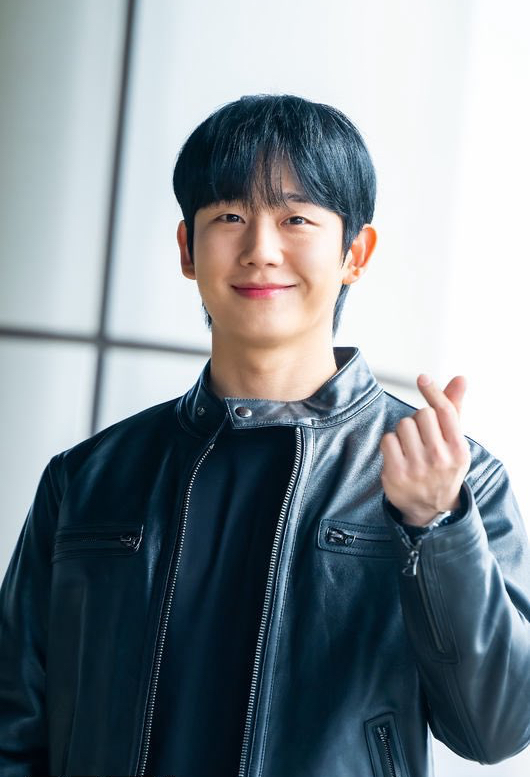 丁海寅的最新照片