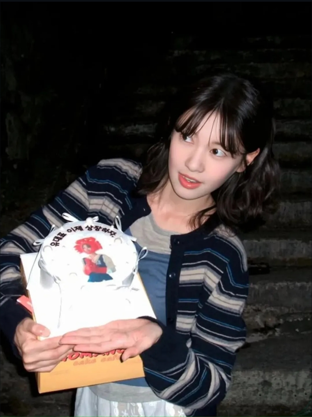 Behind-the-scenes cut of Jung Somin