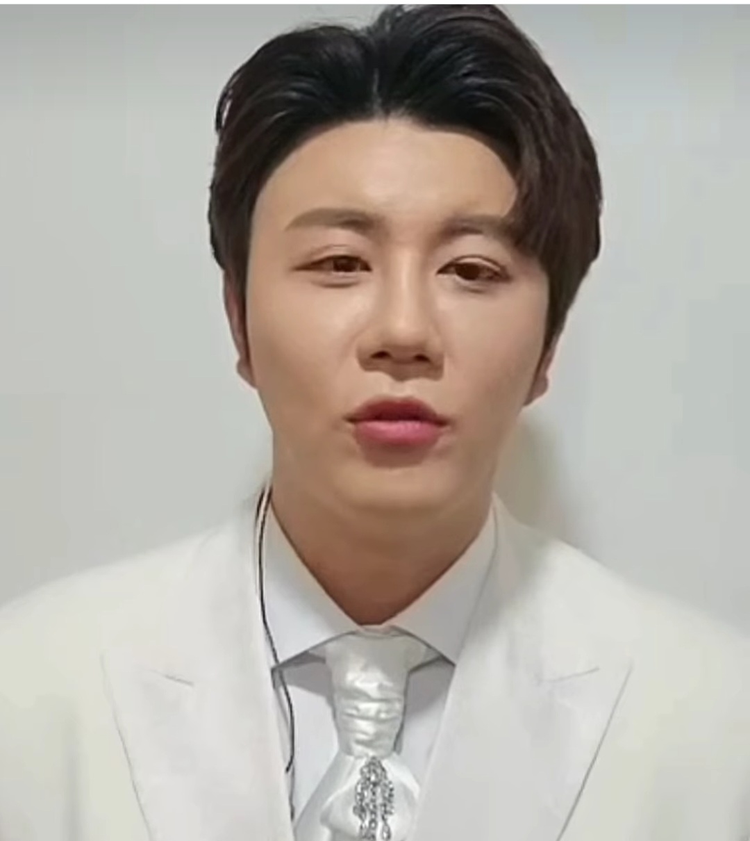 晋海成的最新照片