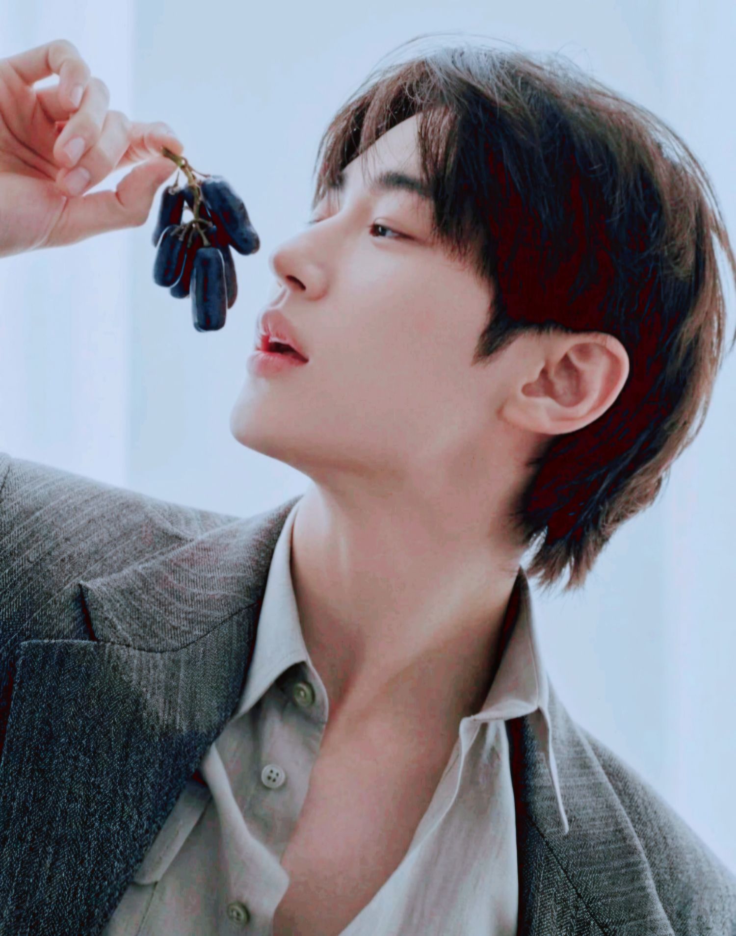 粉丝拍下的边佑锡瞬间