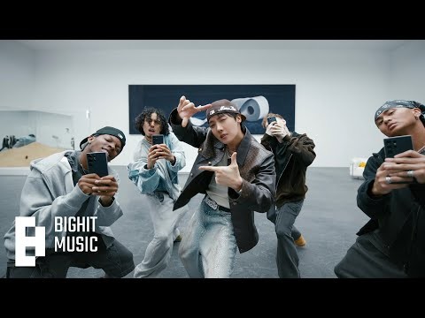 Foto kegiatan terbaru dari Kim Taehyung (V)