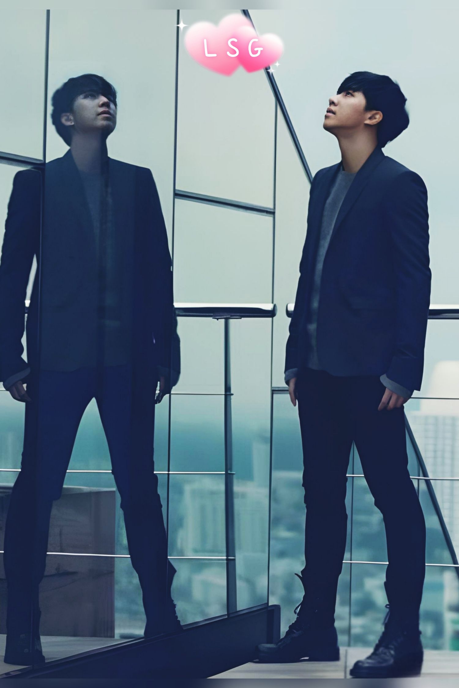 Foto terbaru dari Lee Seunggi