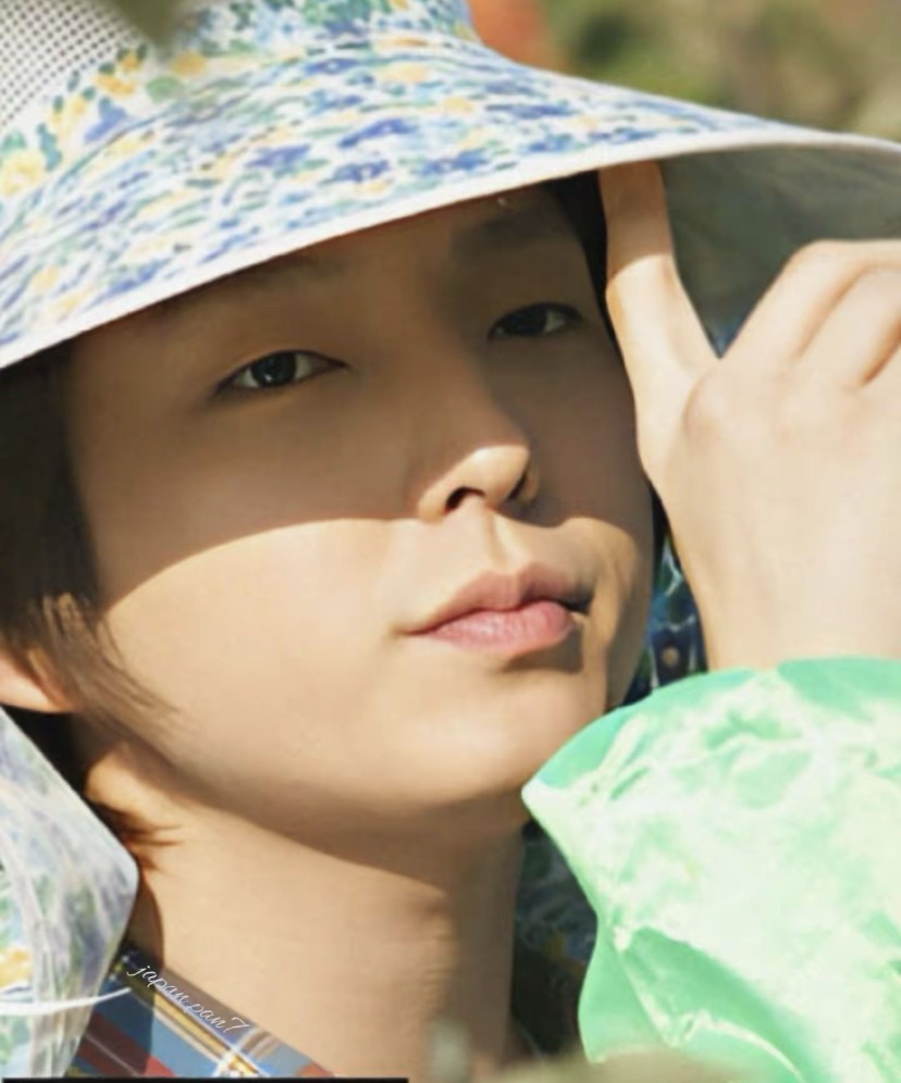 A moment captured by a fan of Lee Joongi