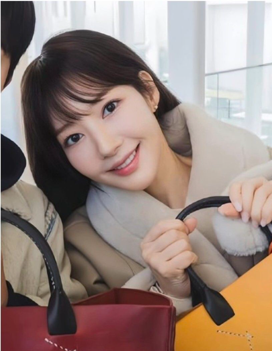 Latest photo of Park Minyoung