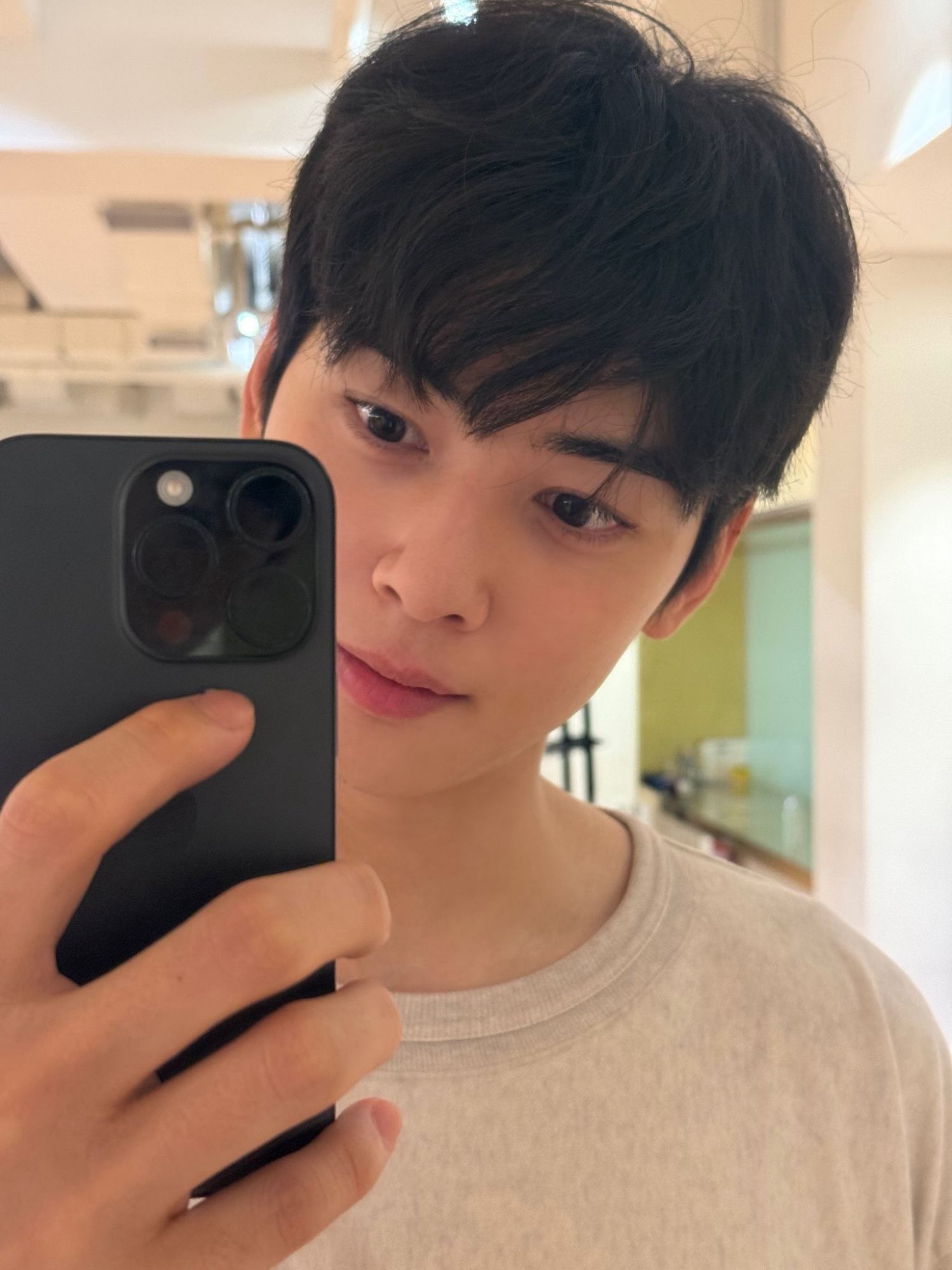 Recent activity shot of Cha Eunwoo