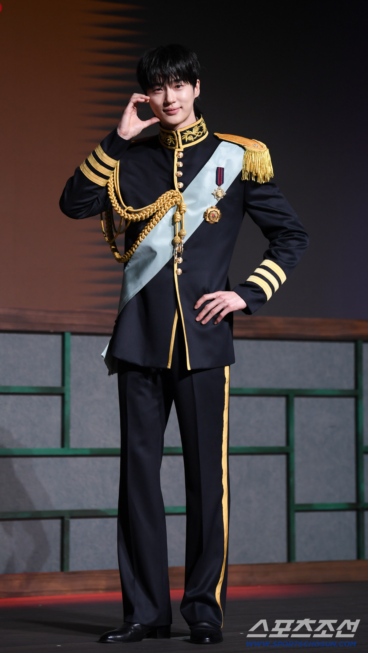 邊佑錫社群今日人氣桌布