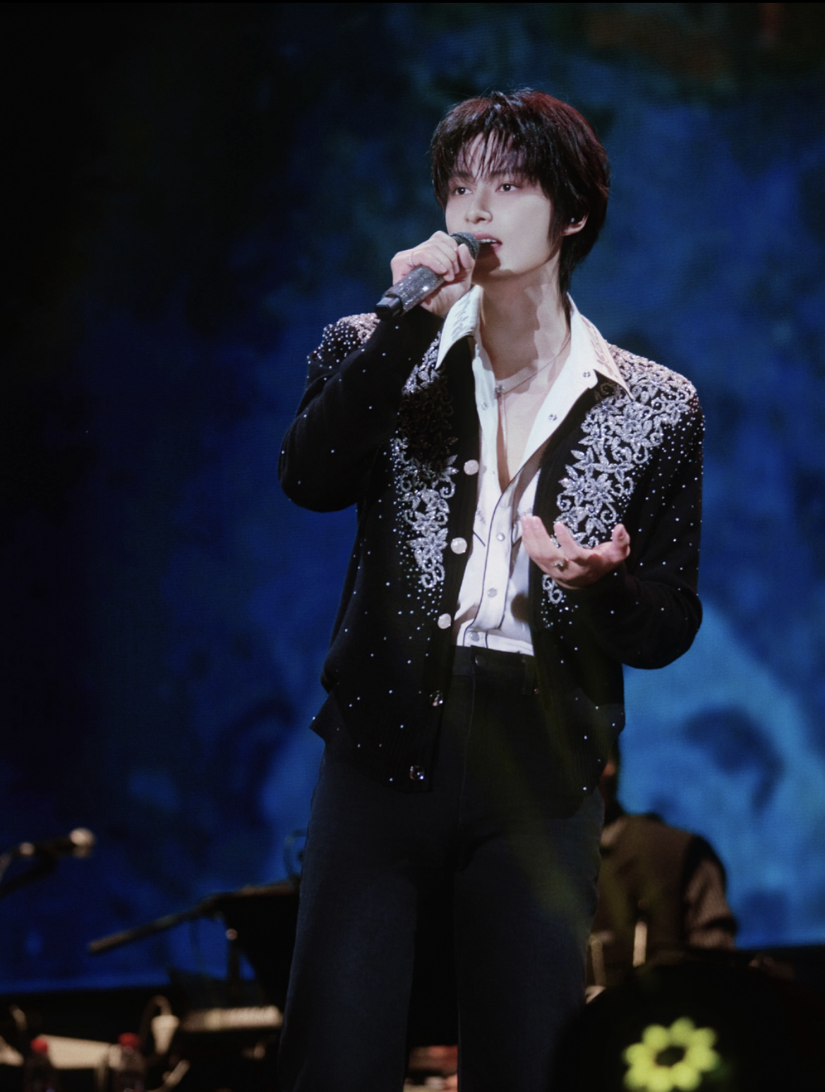 Latest photo of Wen Junhui