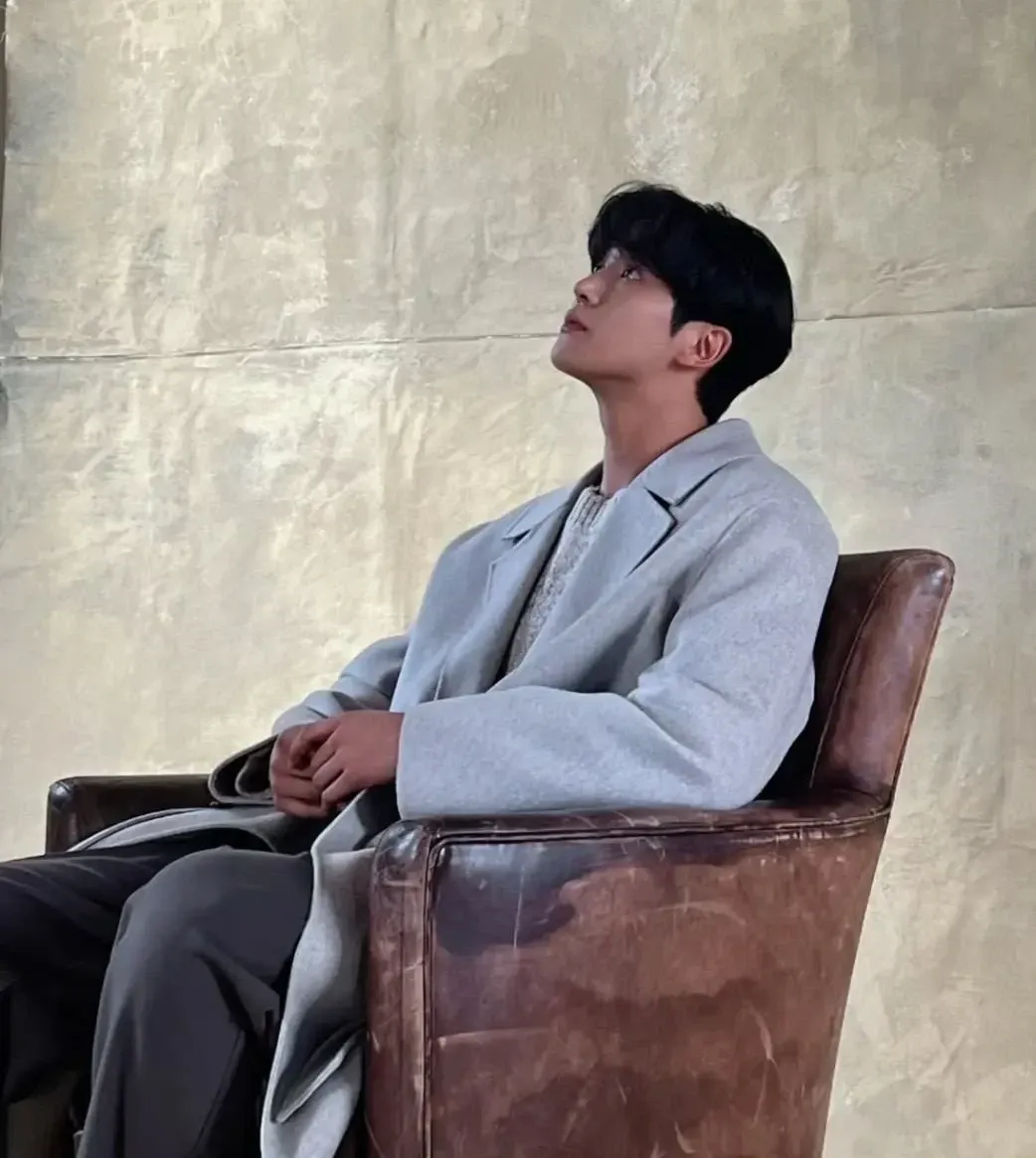 路云的最新照片