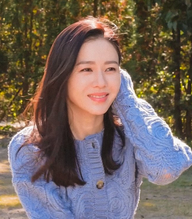 ソン・イェジンの最新写真