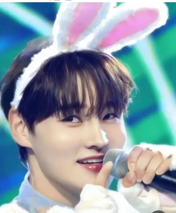 박서진의 비하인드 컷