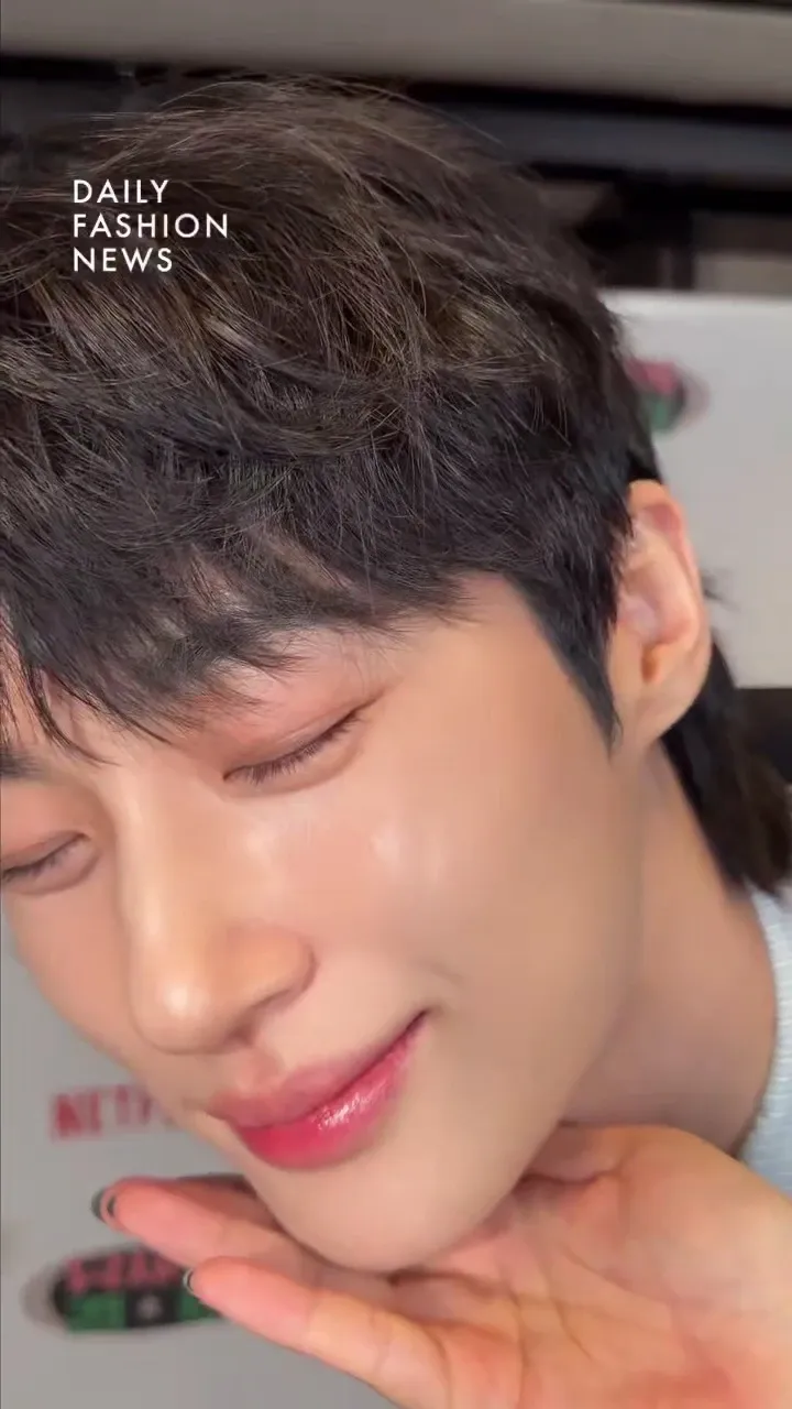 Representative background image loved by Byeon Wooseok fandom