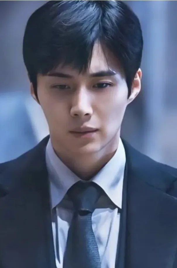 Latest photo of Kim Seonho