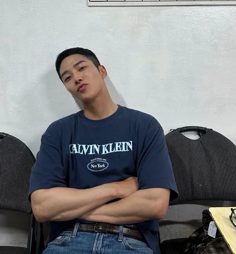 Foto kegiatan terbaru dari Rowoon