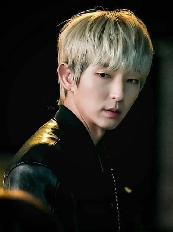 Recent activity shot of Lee Joongi