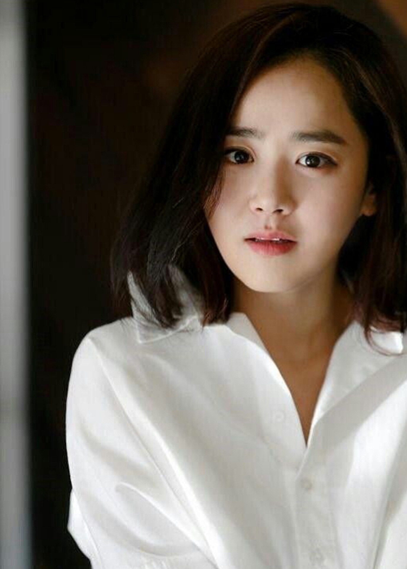 Behind-the-scenes cut of Moon Geunyoung