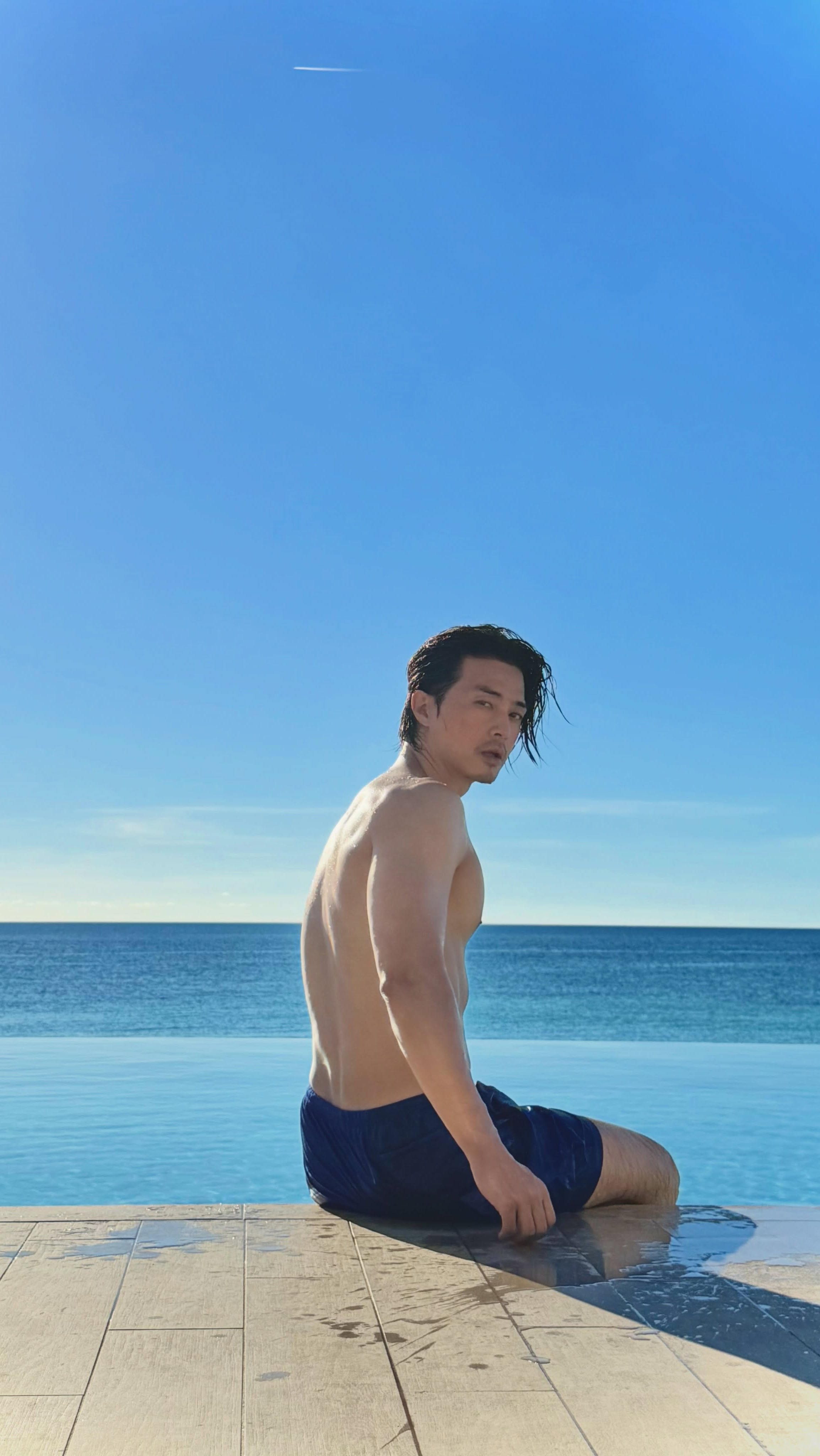 Emotional wallpaper shared by fans for Kim Jihoon