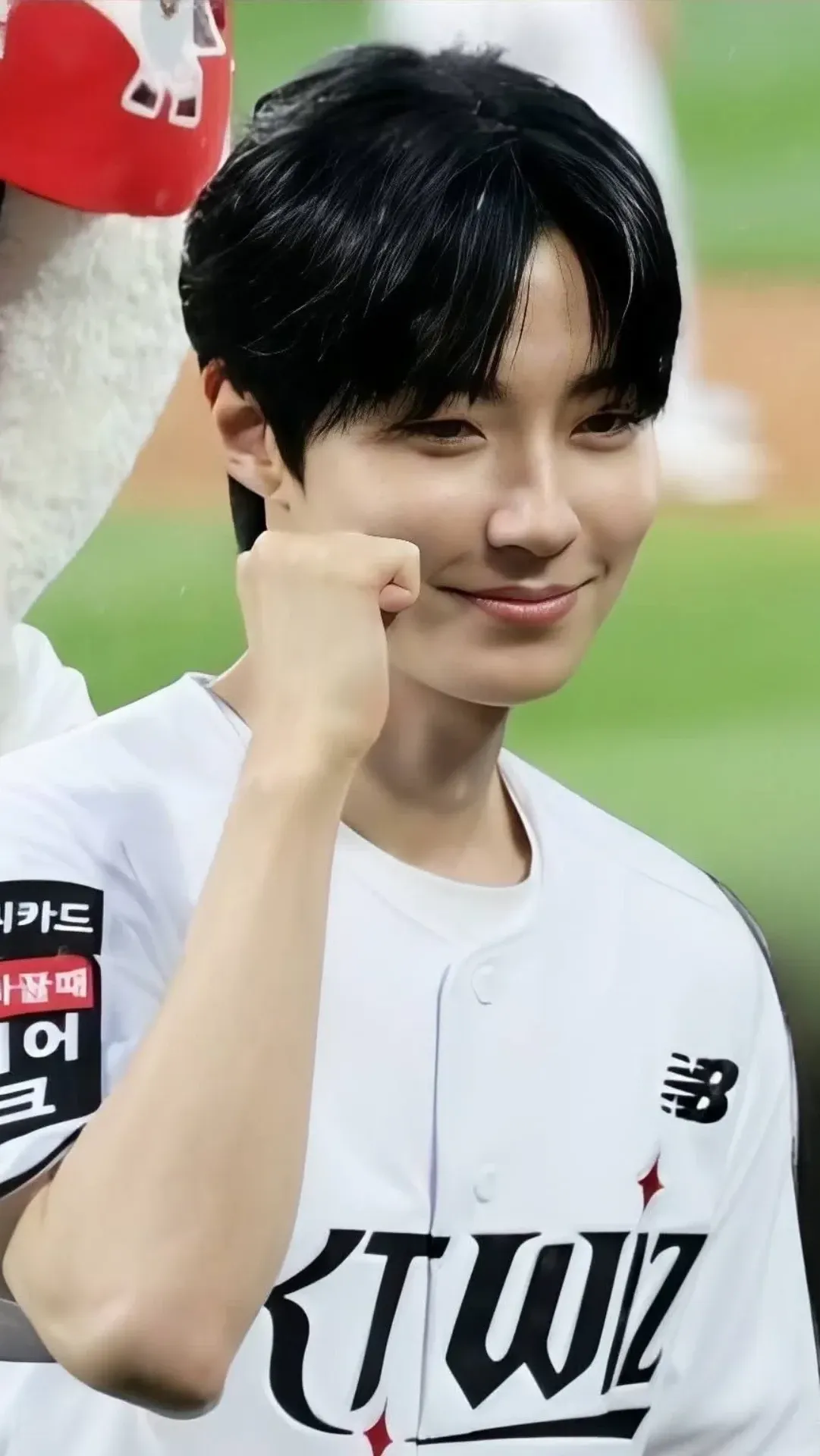 Hwang Inyoup background image recommended by Choeaedol Celeb fandom