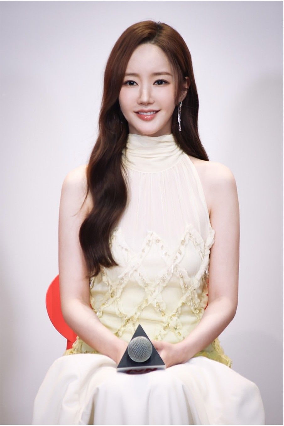 粉絲拍下的朴敏英瞬間