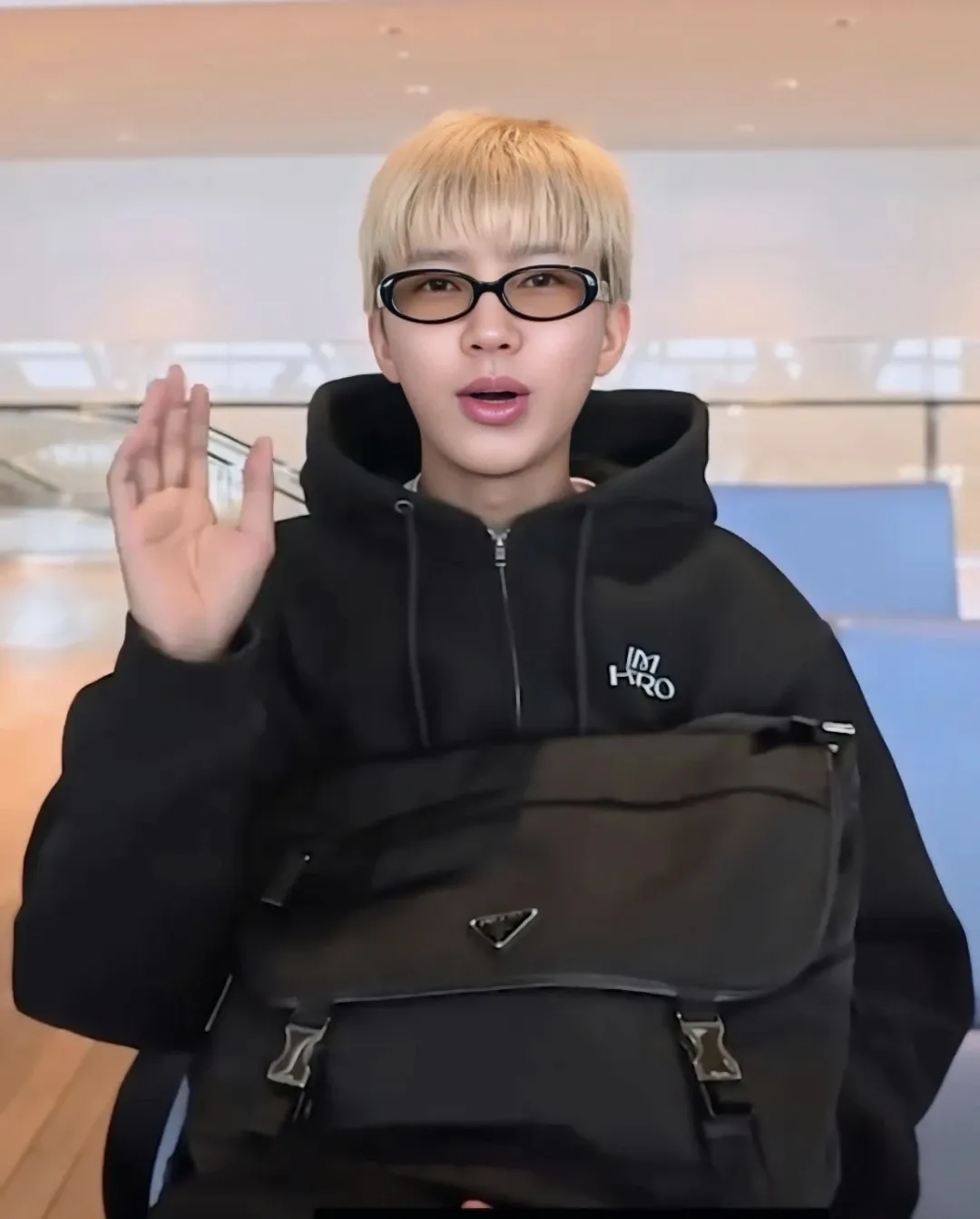 Foto kegiatan terbaru dari Lim Youngwoong