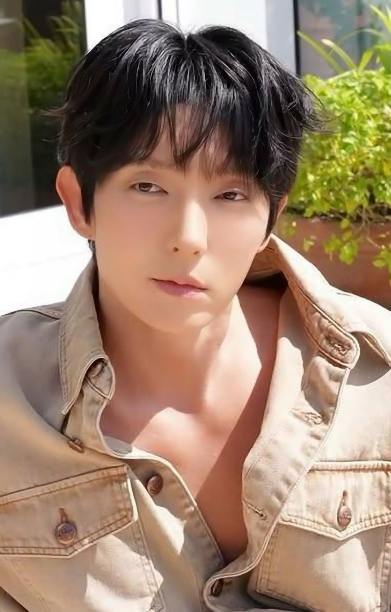 Recent activity shot of Lee Joongi