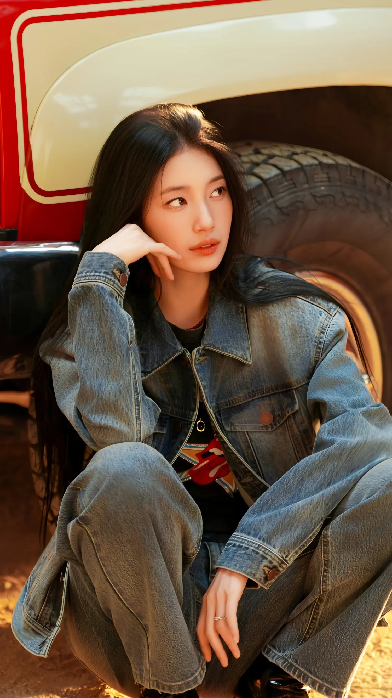 Latest photo of Bae Suzy