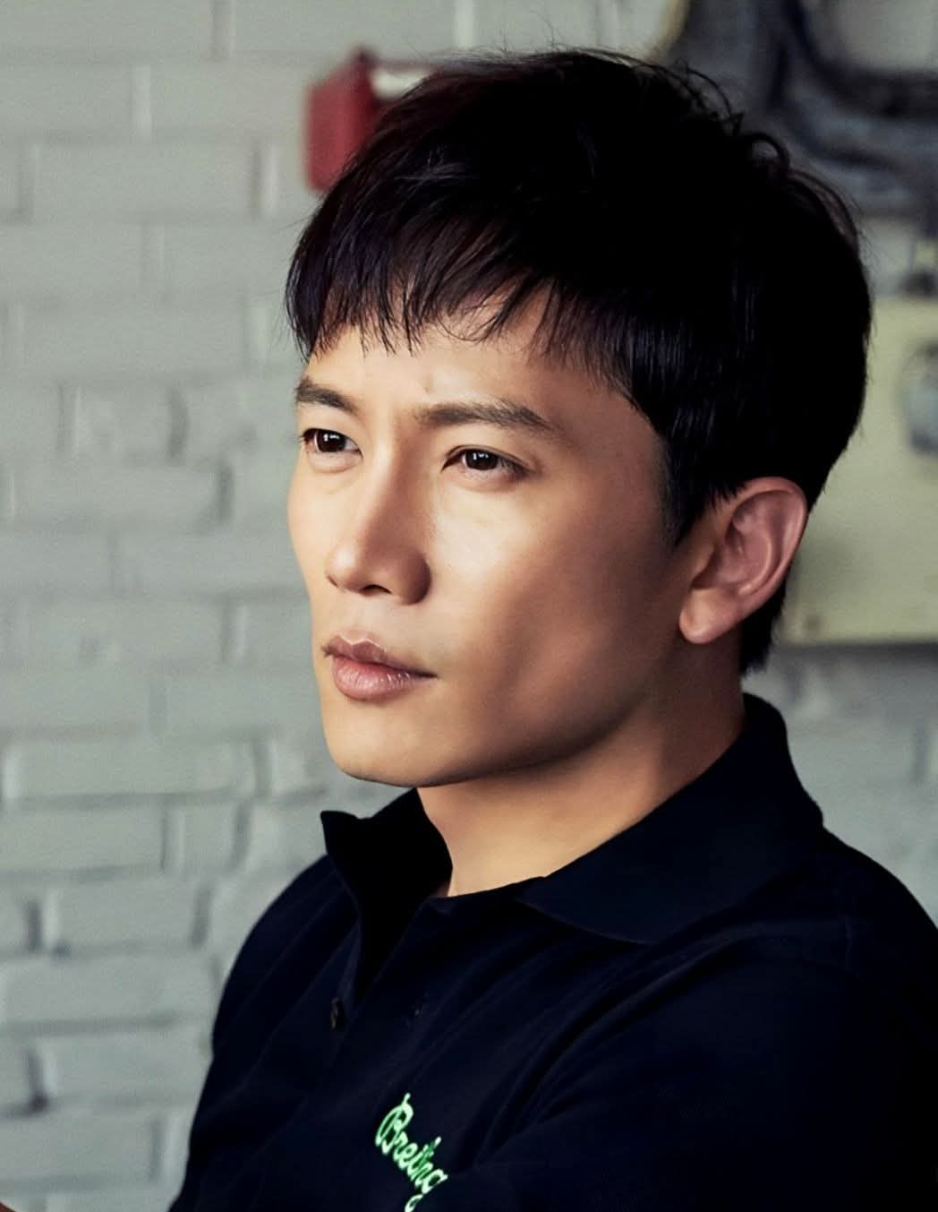 粉丝拍下的池成瞬间