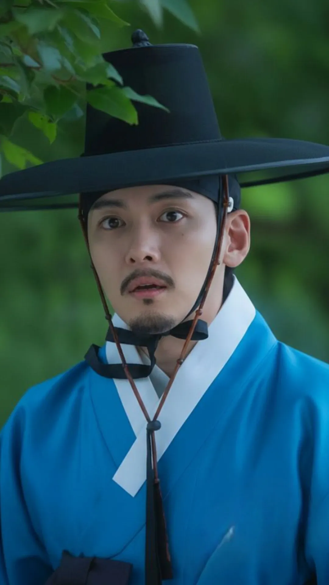 Behind-the-scenes cut of Ji Changwook