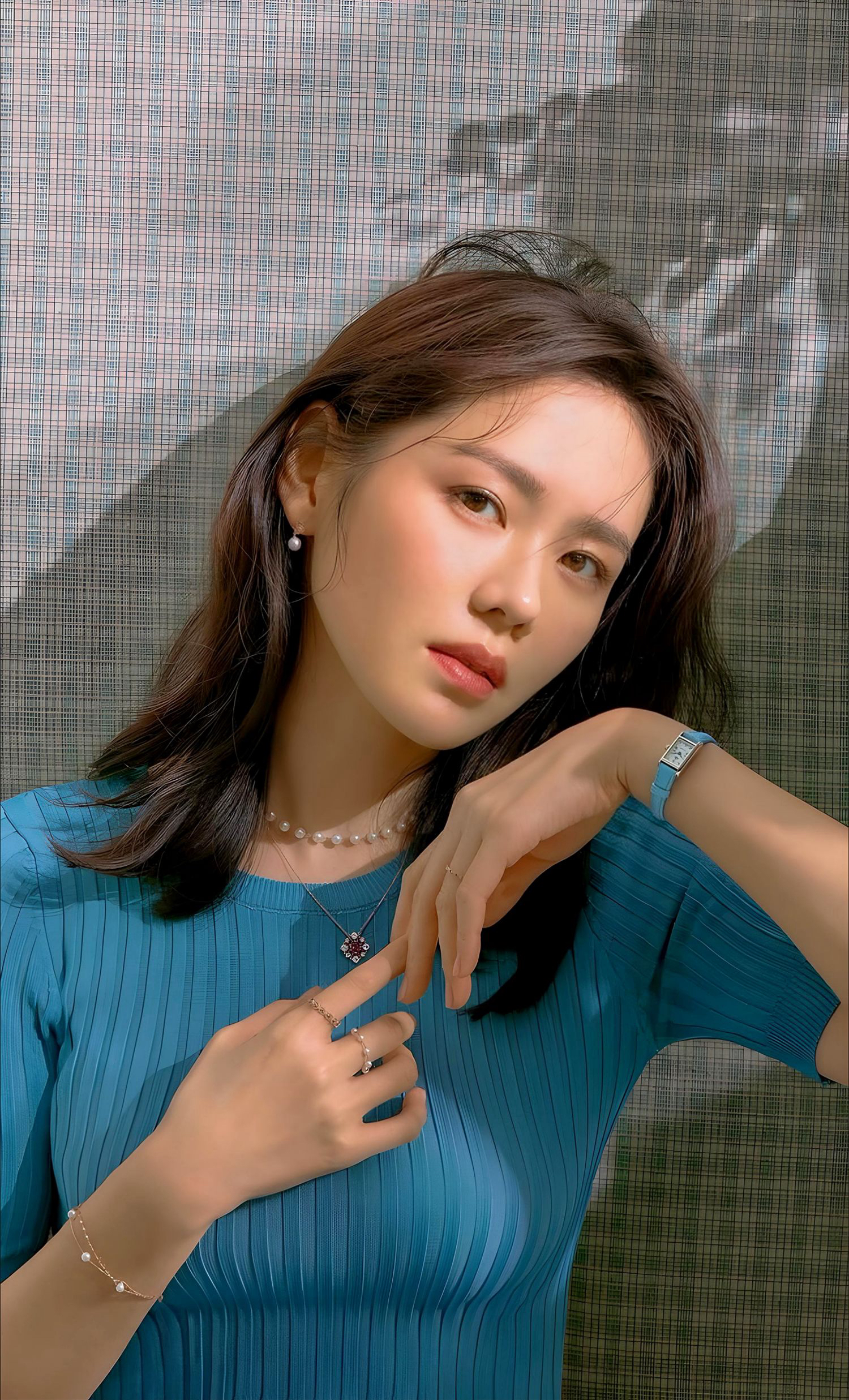 손예진의 비하인드 컷